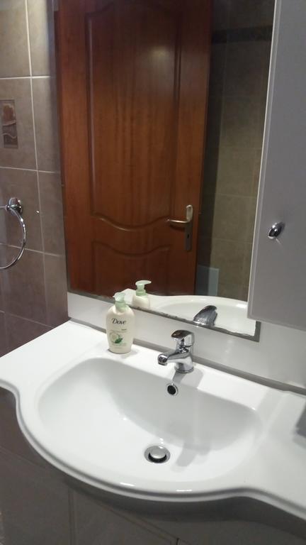 La Fontaine Apartments Kandia Bagian luar foto